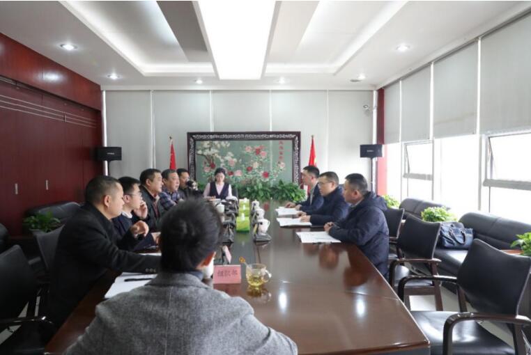 集团向导赴凯时尊龙人生就是博锦弘集团督导向导班子民主生涯会