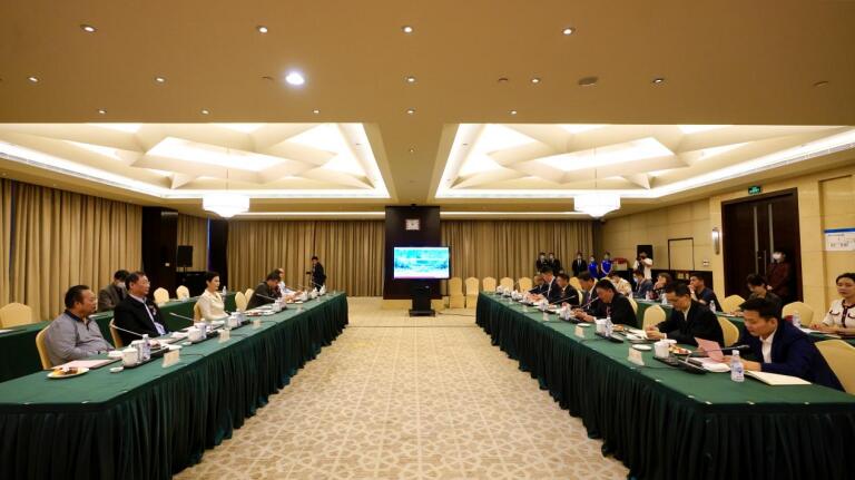 四川省凯时尊龙人生就是博集团携手中国生命眷注协会相助推动建设国家康养工业树模基地项目